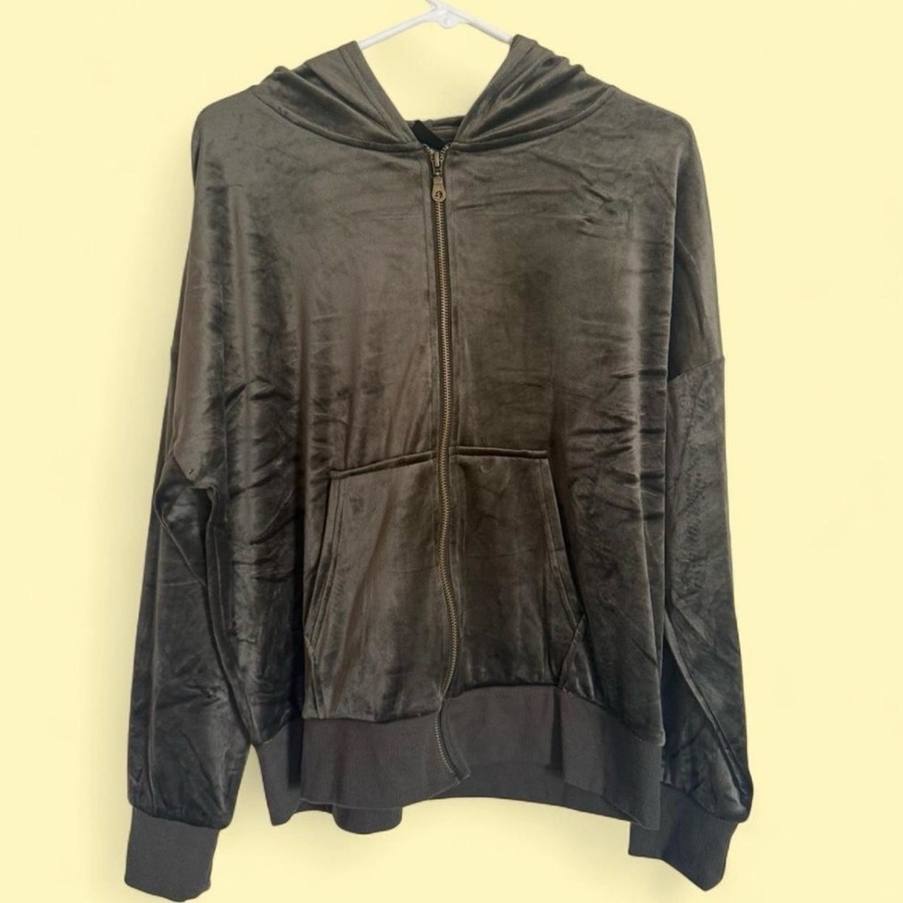 Velour Track Suit in Dark Olive